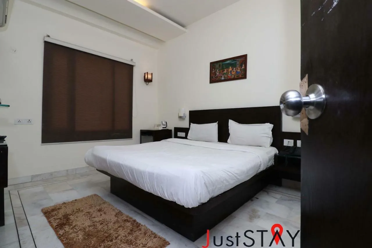 Hotel Juststay Mumtaz Mahal Agra