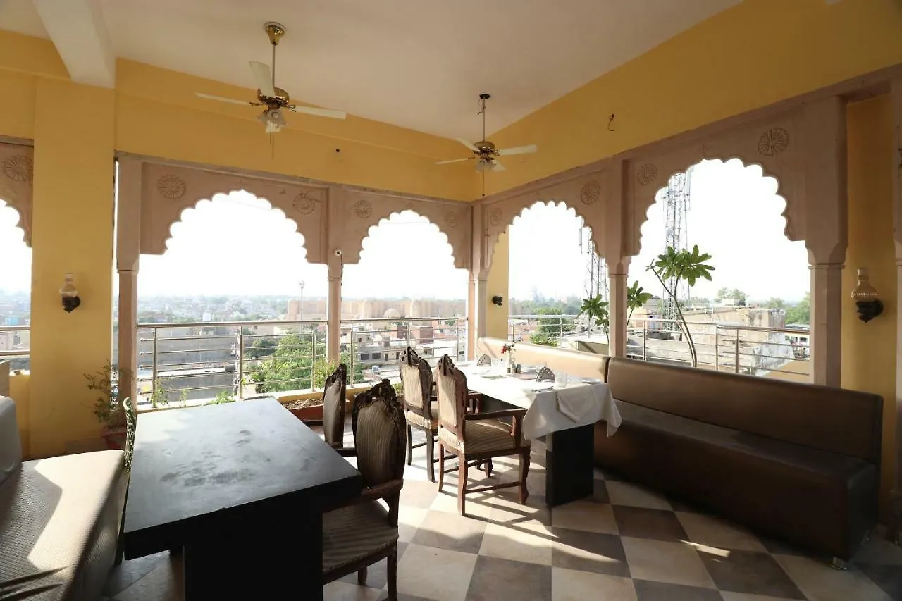 *** Hotel Juststay Mumtaz Mahal Agra  India