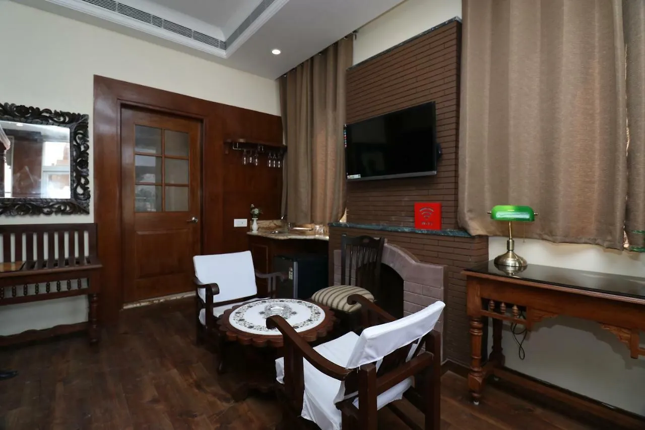 Juststay Mumtaz Mahal Agra